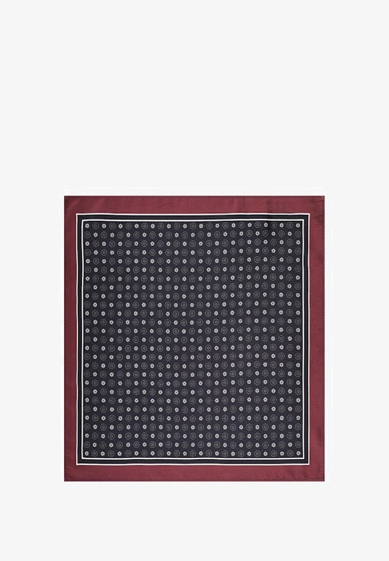 Jedwabny szalik w kolorze granatowym z białymi okrągłymi wzorami, obszyty bordową krawędzią i białym wykończeniem. Miękka tekstura w kwadratowym kształcie.