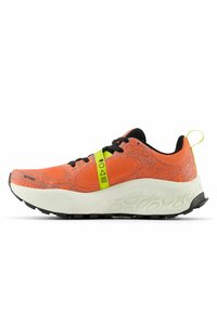 New Balance - FRESH FOAM X HIERRO V7 - Trail hardloopschoenen - gulf red tea tree Miniatuurafbeelding 1