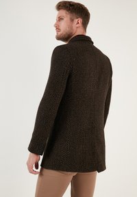 Buratti Cappotto corto - camel dotted