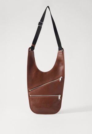 MM6 Maison Margiela FLAT SADDLE MINI BAG UNISEX - Sac bandoulière - root brown