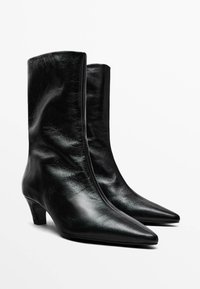 Stivaletti - black