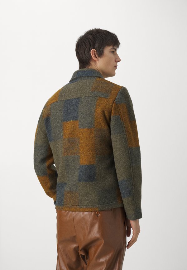 GAEL - Light jacket4