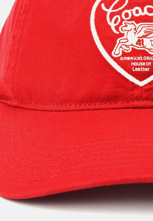 VARSITY PEGGY HEART PATCH - Cap4