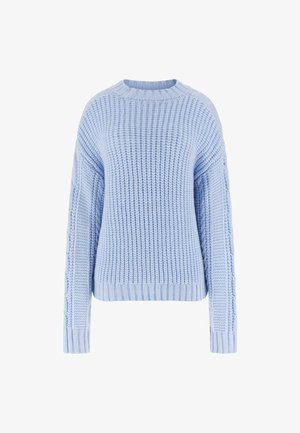 Helleblaue, grob gestrickte Pullover mit geripptem Rundhalsausschnitt, Bündchen und Saum, versehen mit einem strukturierten Strickmuster am Körper und an den Ärmeln.