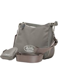 Sivá nylonová crossbody taška so striebornými prvkami, nastaviteľným popruhom a vyšívaným logom. Obsahuje zladenú malú taštičku.