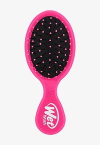 Wet Brush, oval design, rosa plasthandtag, svarta borst med rosa toppar, flexibel för att reda ut hår utan att skada det.