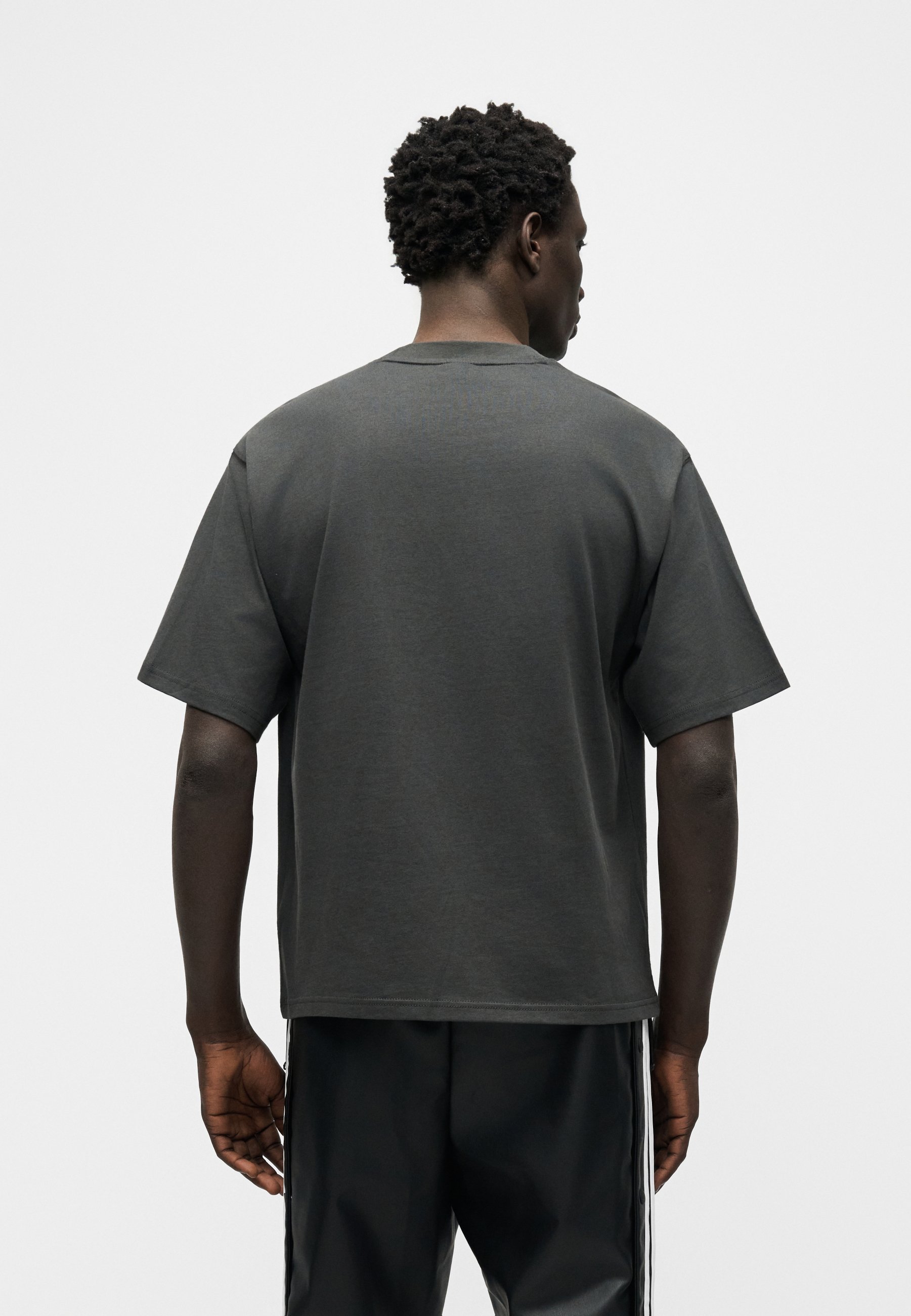トップス Duck Tee XL adidas Originals DUCK TEE - T-shirt estampada - utility black