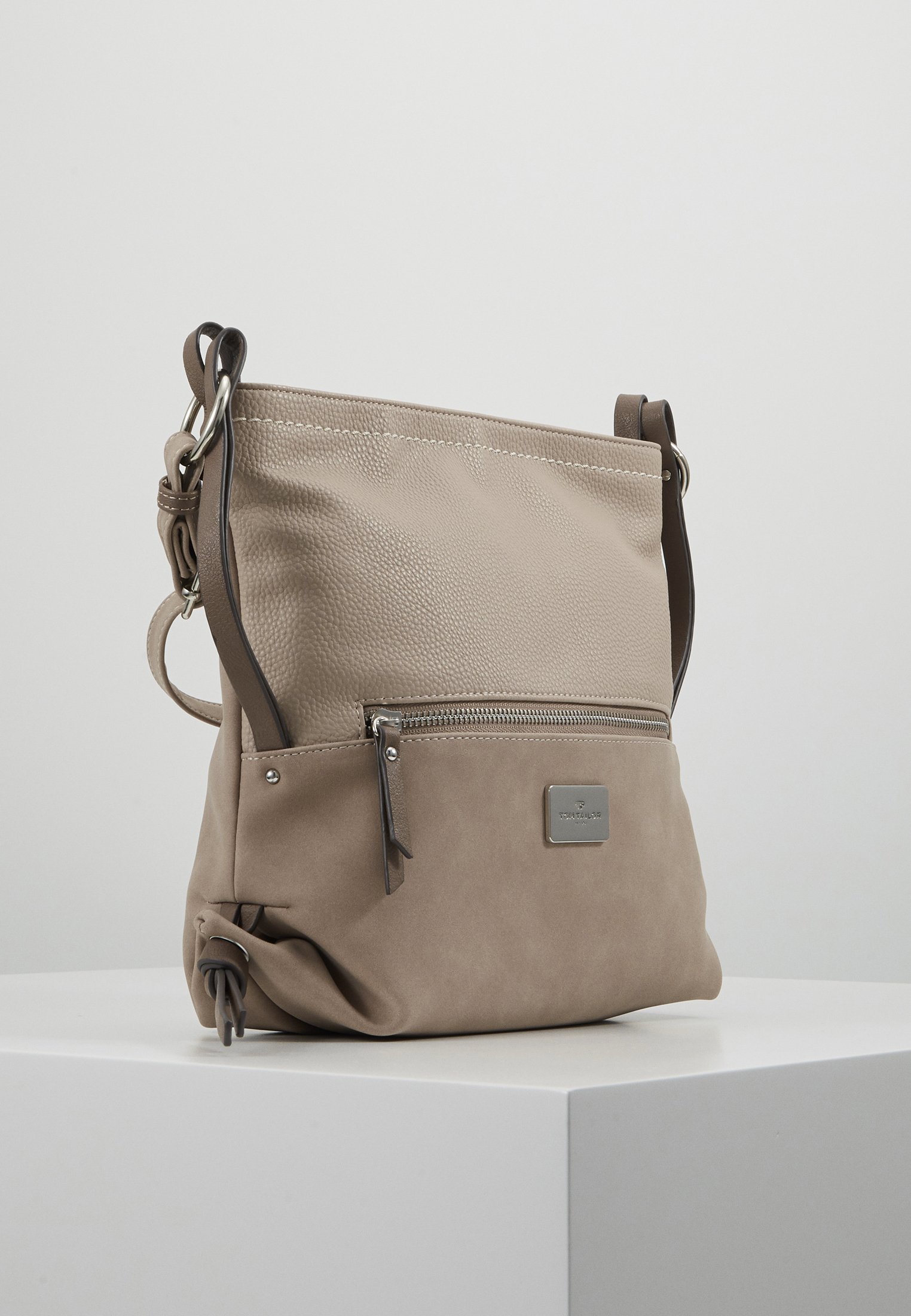 TOM TAILOR ELIN Skulderveske beige Zalando.no TOM TAILOR ELIN Skulderveske beige Zalando.no