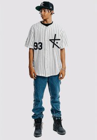 New Era Camicia - weiss