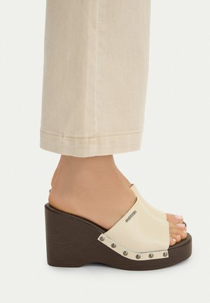 G-STAR, G STAR RAW WOMEN'S FLIP FLOPS BEIGE - Zuecos - beige
