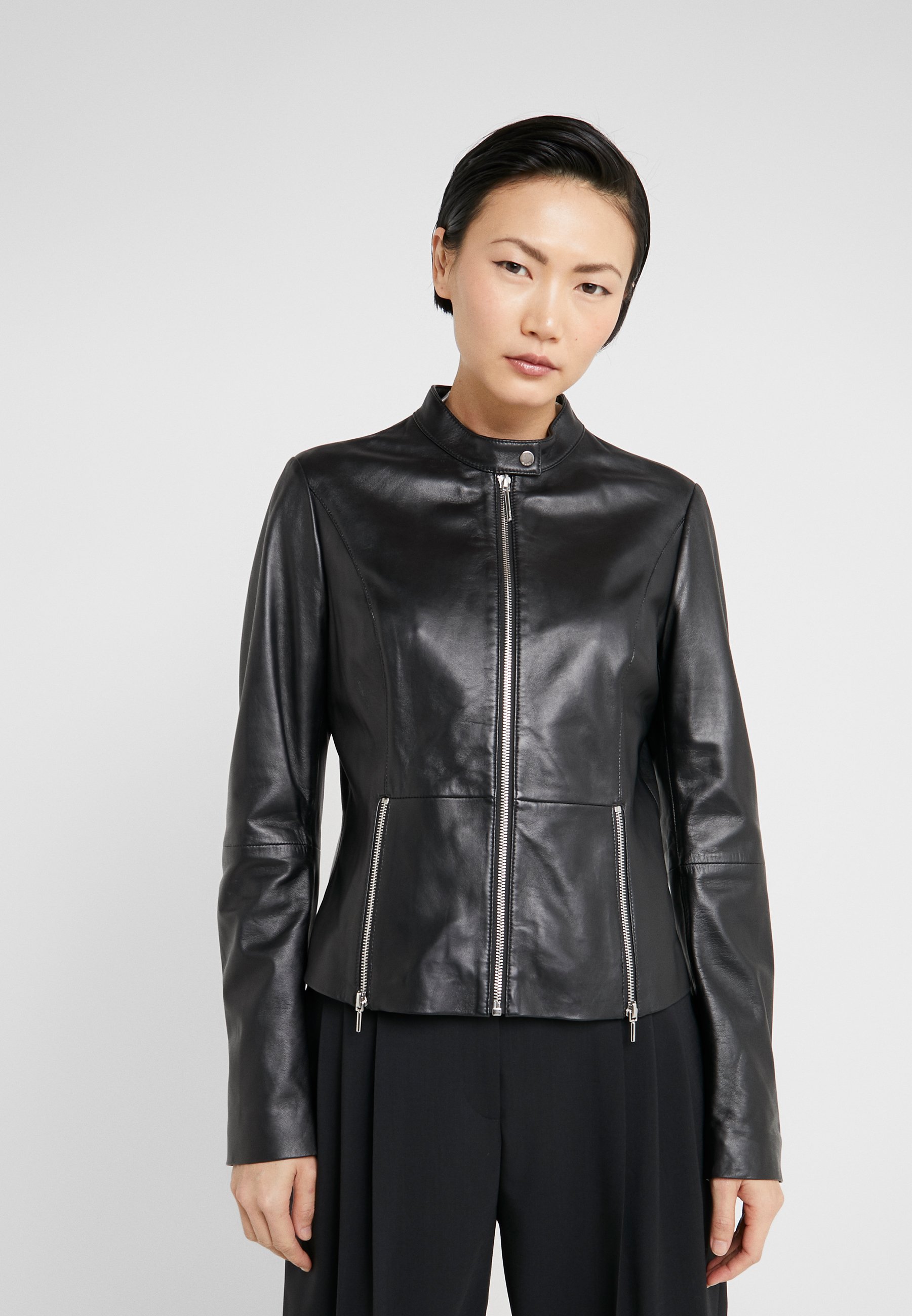 Shoppa designer skinnjackor för kvinnor på rea | Zalando Skinnjackor för Kvinnor från 3.1 Phillip Lim på rea