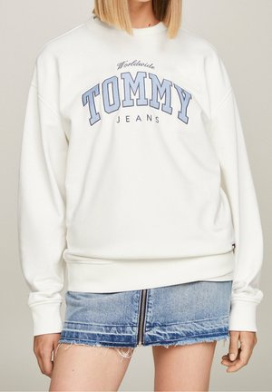 Sweater - white