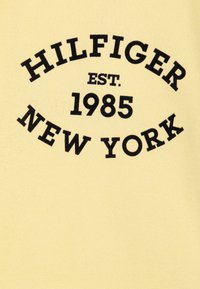 Tommy Hilfiger MONOTYPE - Felpa - lemon zest