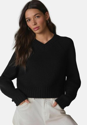 V-NECK - Strickpullover - black
