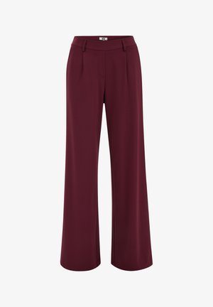 Široké nohavice bordovej farby z hladkej tkaniny, s prednými záhybmi, priliehavým opaskom a bočnými vreckami pre zvýšenú funkčnosť.