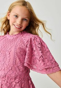 Baker by Ted Baker REGULAR FIT - Juhlamekko - pink