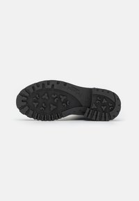 Felmini NADIR - Botas de atacadores - black