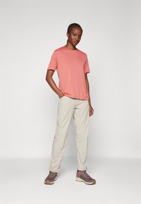 Houdini WADI PANTS - Broek - sandstorm