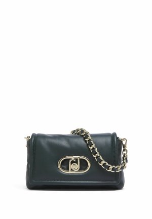 Borsa a tracolla in pelle nera con tracolla in catena dorata e chiusura ovale dorata sul davanti.