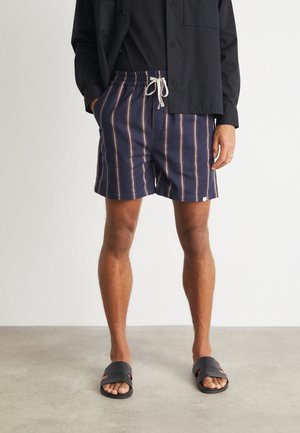 LAWSON STRIPE - Shorts - dark navy/light camel