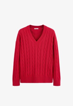 Pulover roșu cu model tricotat în ștreang, decolteu în V, mâneci lungi și manșete și tiv cu nervuri, afișat pe fundal alb.