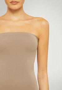 Wolford FATAL - Etui-jurk - latte
