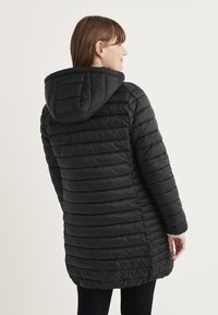 Cellbes of Sweden QUILTED LIGHTWEIGHT - Vinterkappa /-rock - black