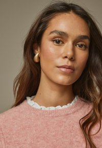 Laura Ashley REGULAR FIT - CREW NECK  - Stickad tröja - pink