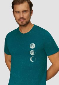 s.Oliver - T-shirt z nadrukiem