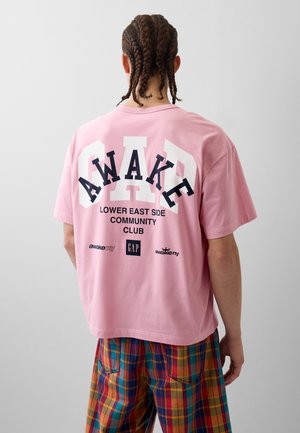 GAP PROJ A BOXY TEE UNISEX - Print T-shirt - new rose crystal