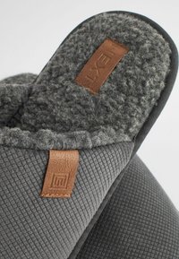 Next TEXTURED - Hjemmesko - grey