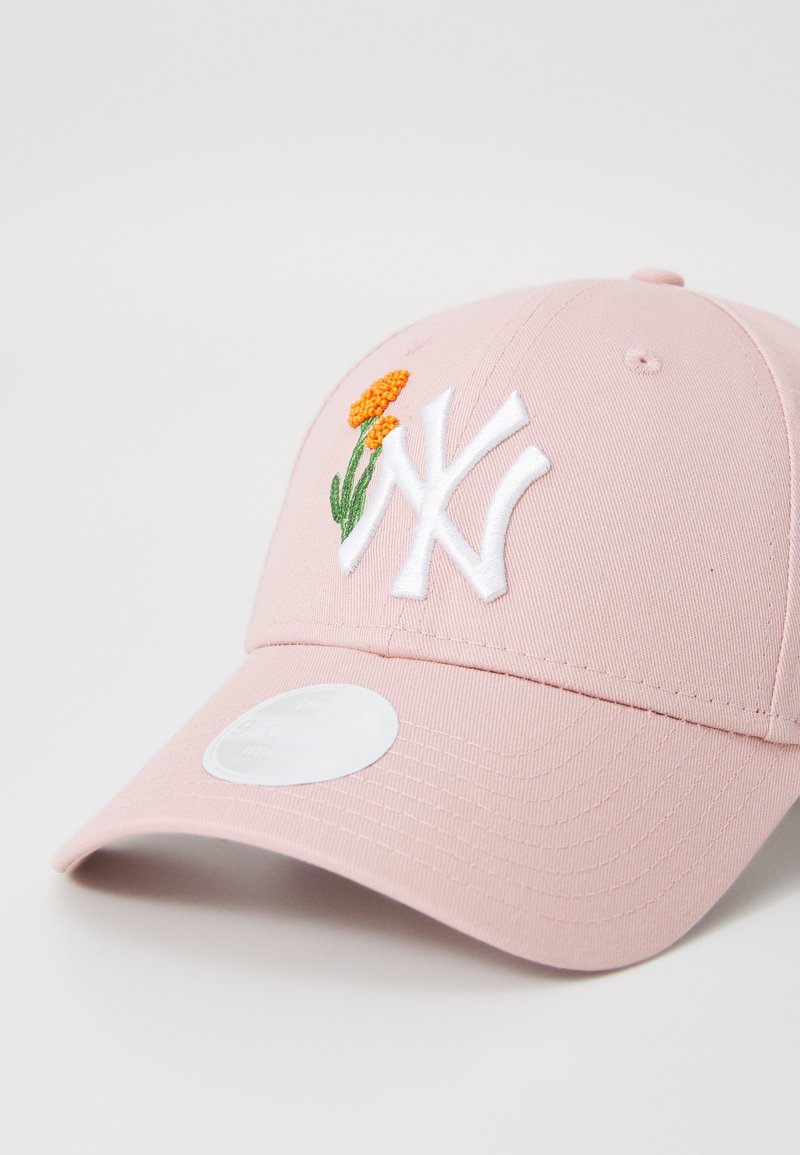 New Era WMNS Washed 9Twenty Casquette NY Yankees Rose - Réglable Pour Femme