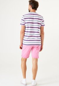 Thumbnail Image 2
