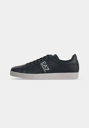 EA7 Emporio Armani, CLASSIC UNISEX - Маратонки - sky captain/white