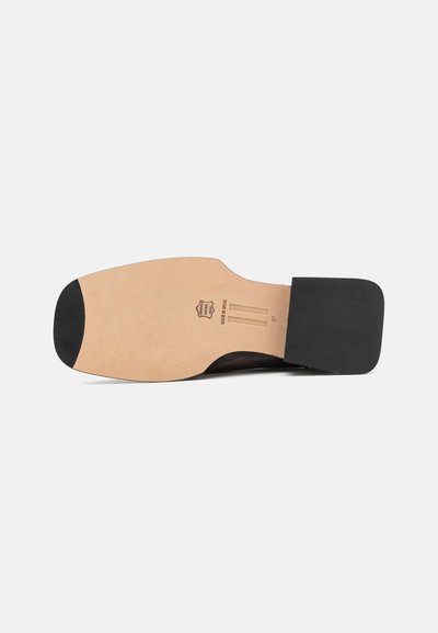 MIISTA ISLA - Slip-ins - brushed brown