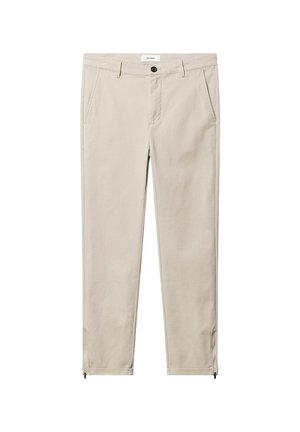 Beige slim-fit bukser med sidelommer, bæltestropper, knaplukning og lynlåse ved anklerne.