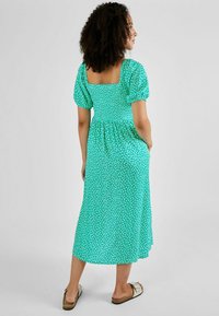 JoJo Maman Bébé SHIRRED MATERNITY MIDI REGULAR FIT - Rochie de zi - green ditsy