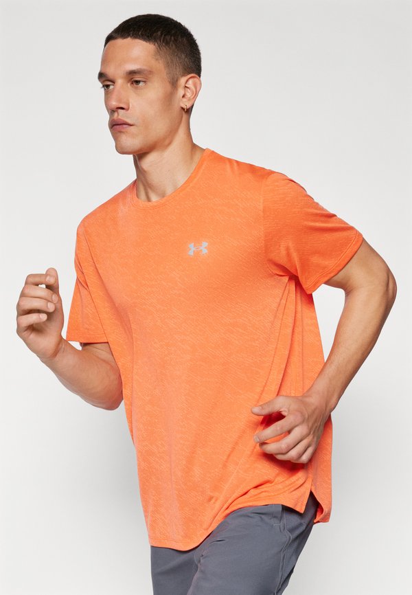 LAUNCH CAMO - Sports T-shirt - fire4