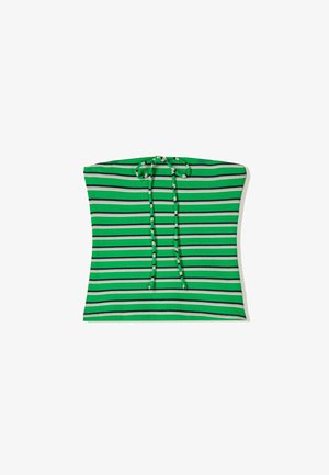 Top a righe verdi con strisce orizzontali in verde scuro e nero, caratterizzato da una texture lavorata a maglia e chiusura con lacci al collo.