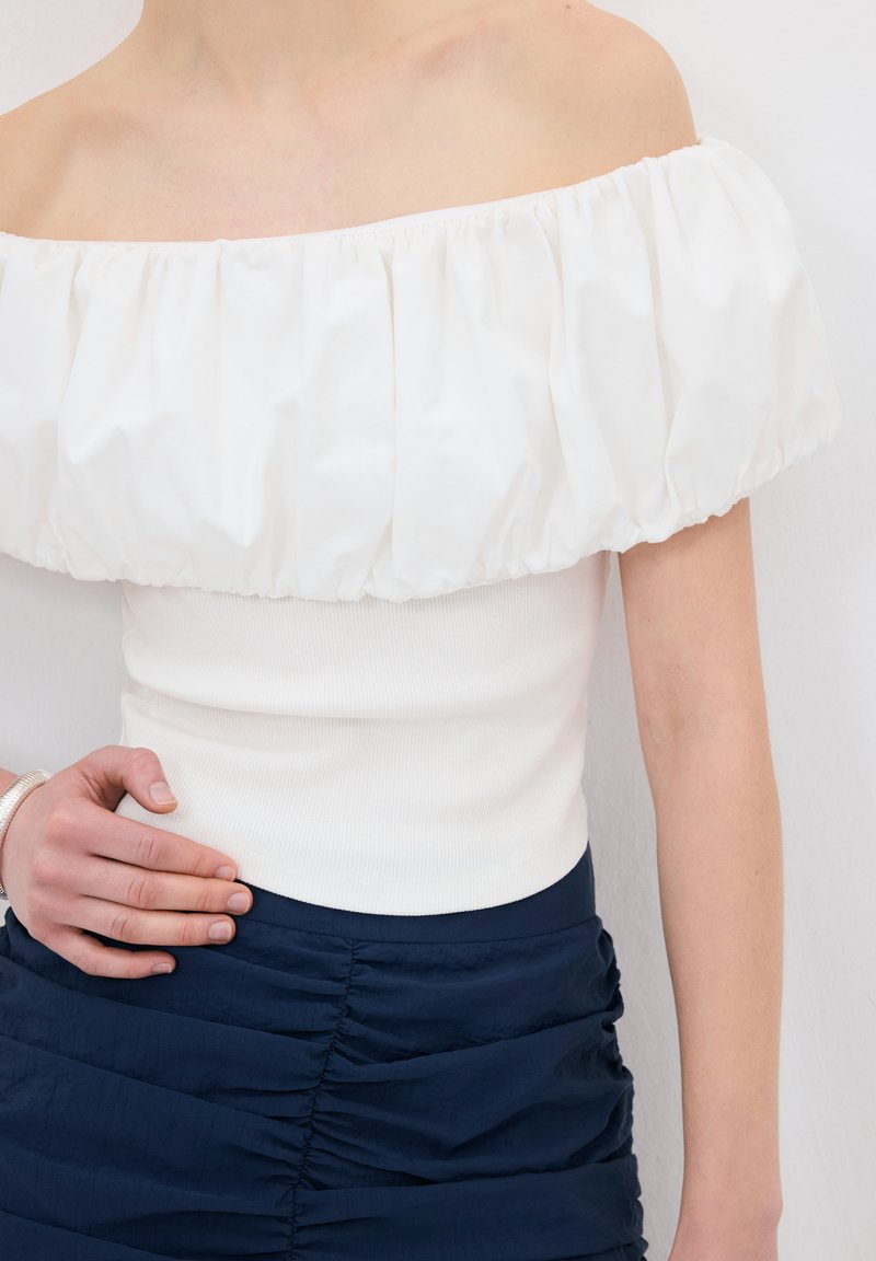 adL SHIRRED Blusa vanilla/blanco