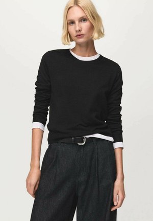 Pulover - black