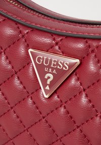 Guess RIANEE  - Borsa a mano - claret