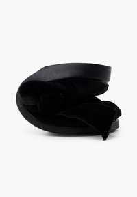 Pisamonas Chaussures premiers pas - black