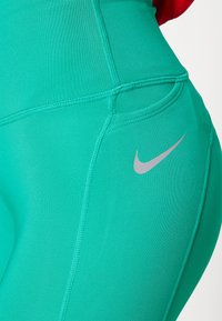 Nike Performance FAST CROP - Leggings - neptune green/(reflective silv)