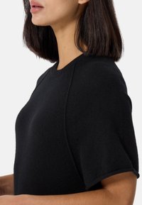 CASH-MERE Vardagsklänning - schwarz