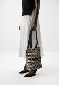 BLANCHE NEW BAG - Τσάντα χειρός - ecru