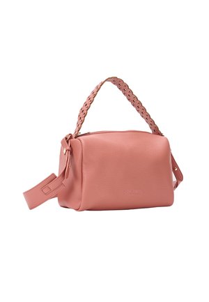 Roze leren handtas met een textured body, decoratieve uitsnijding in de handgreep en een verstelbare schouderband. Heeft gouden hardware en een ritsopening.