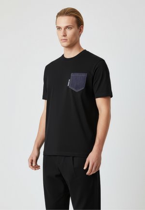 T-shirt imprimé - black
