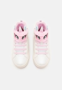 Geox - SKYLIN GIRL LIGHT UP - Kõrge servaga tossud - white/multicolor Väikepilt 1