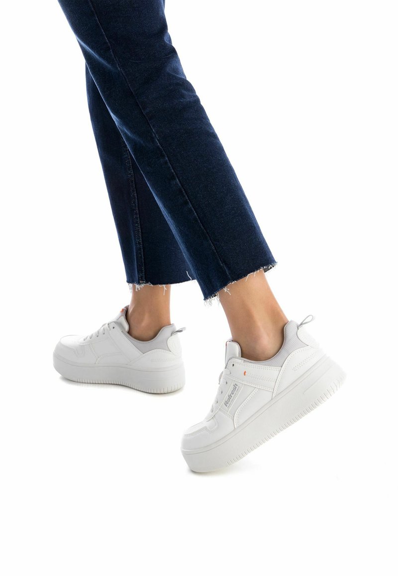 Refresh Zapatillas - white